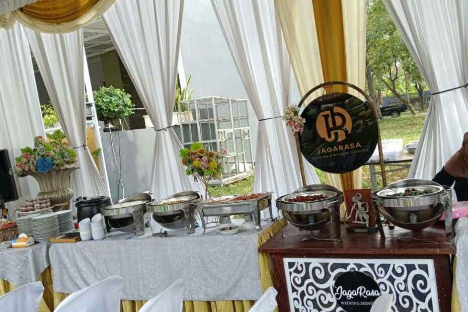 catering prasmanan surabaya